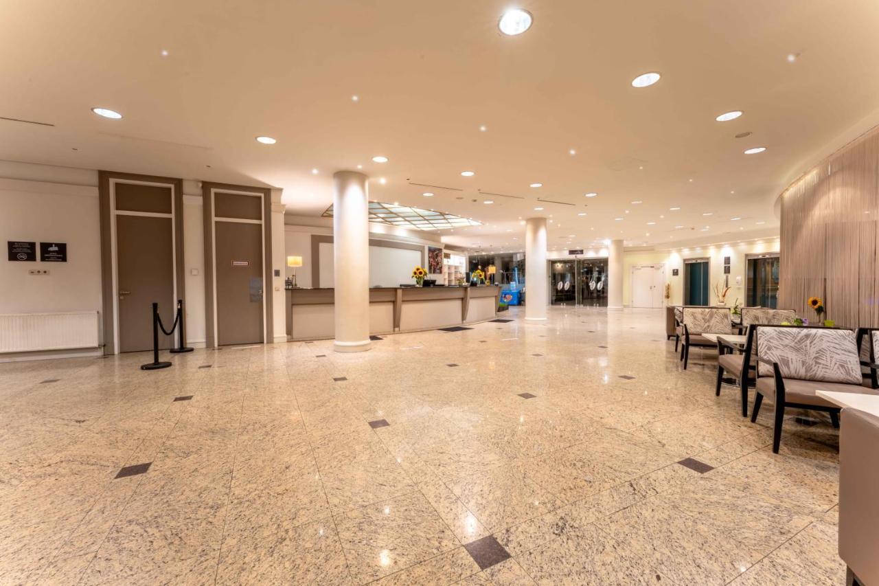 Plaza Premium Wien Exterior photo